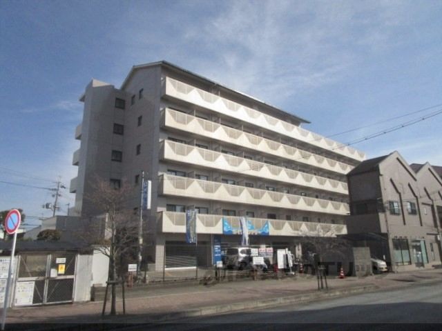 ネオパレス亀岡の外観画像