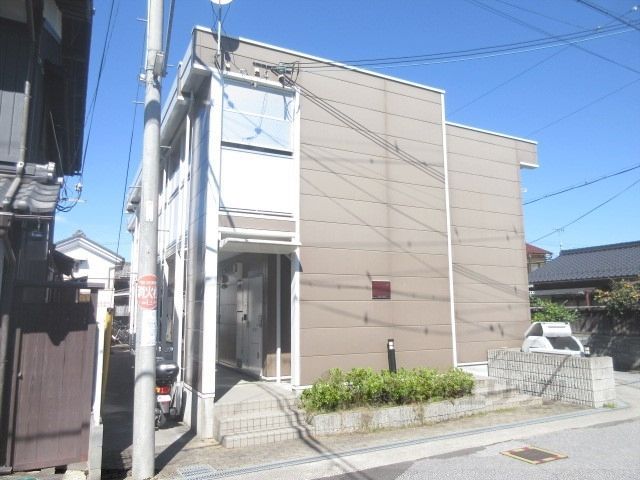 レオパレスリヴァージュの外観画像