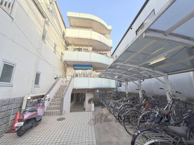 りりぱっと藤森の外観画像