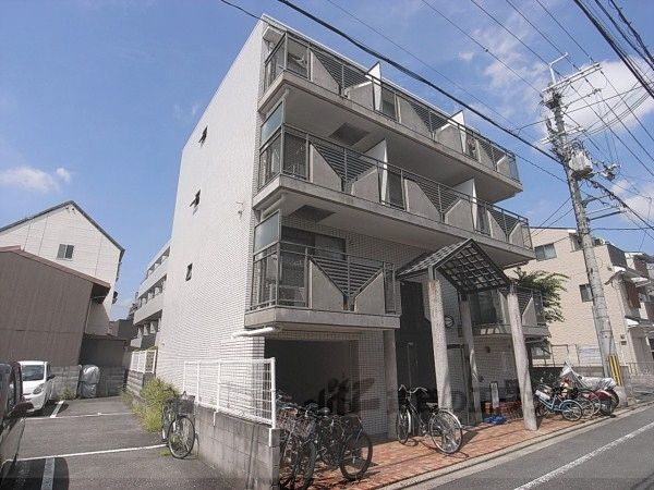 DETOM-1烏丸一条の外観画像