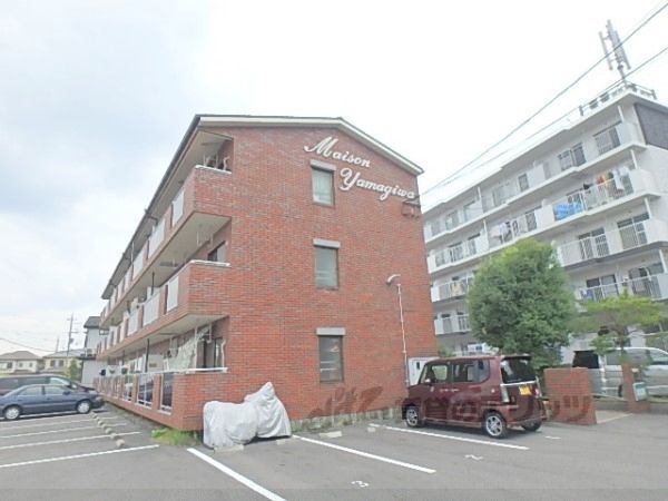 メゾンヤマギワの外観画像