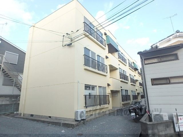 山伴マンションの外観画像