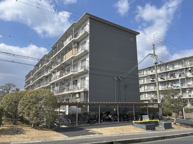 膳所ハイツ6号棟の外観画像