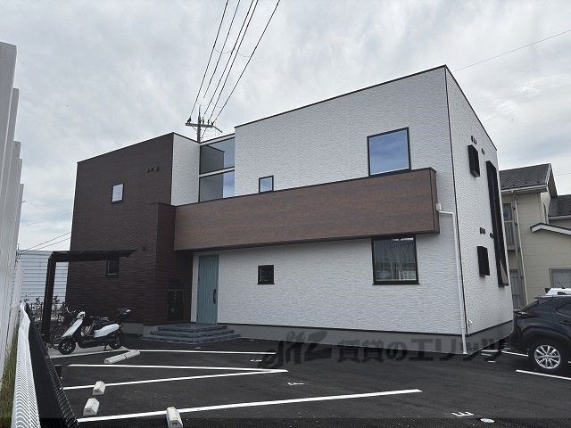 QUEEN STADEN AIの外観画像