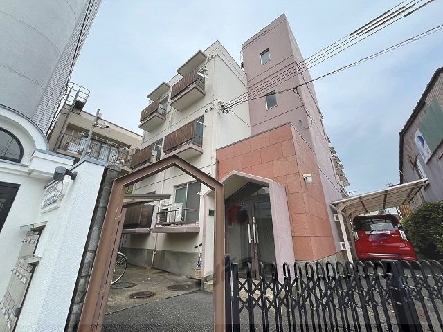 岡本マンションの外観画像