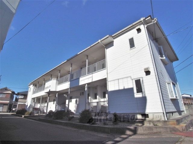 長曽ハイツの外観画像