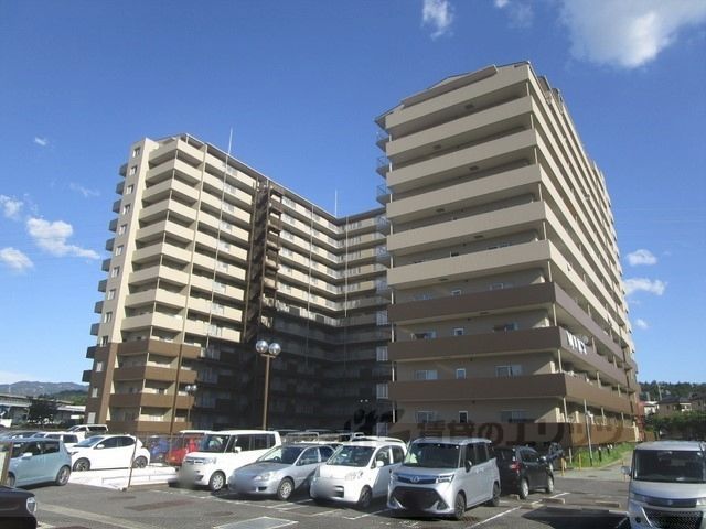 メゾンドール瀬田公園都市1番館の外観画像