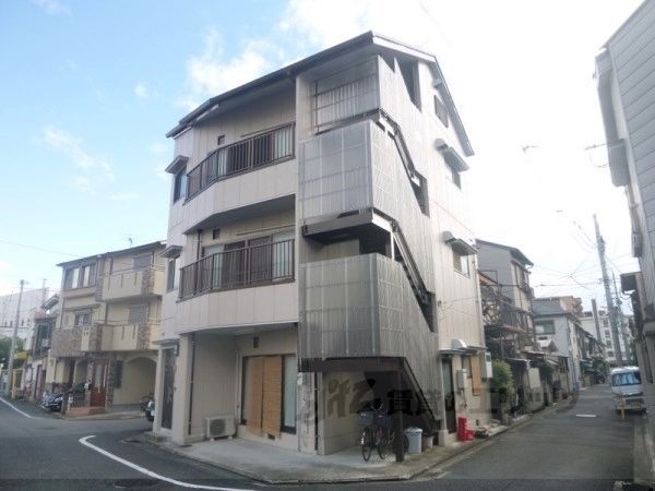 吉祥院中島町戸建ての外観画像