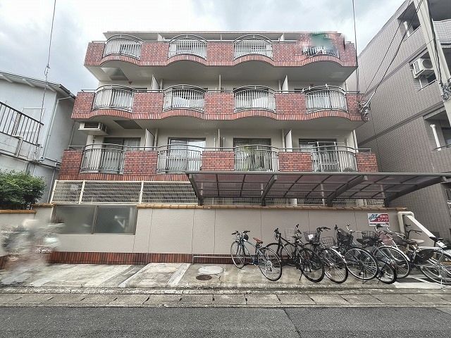 三宅マンションの外観画像