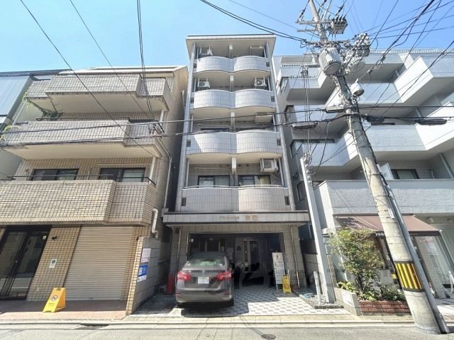 グランシャリオ勝屋の外観画像