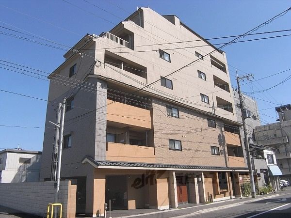 楽s lieuの外観画像