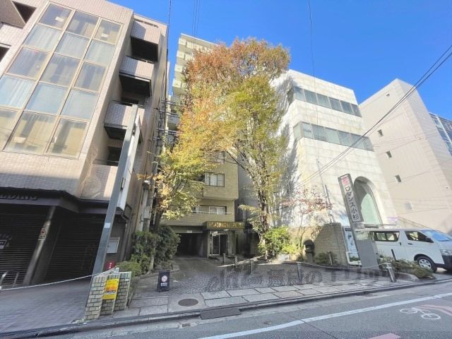 MUROMACHI PLACEの外観画像