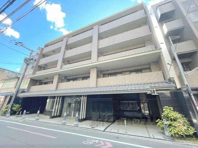 リーガル京都四条烏丸Ⅱの外観画像