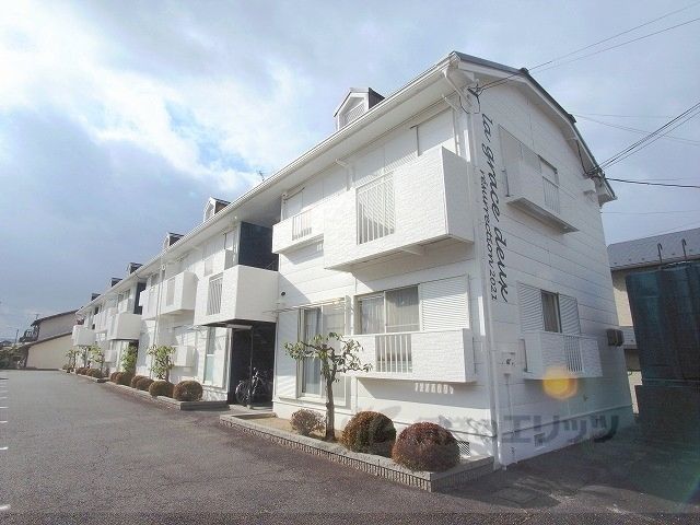 la grace deuxの外観画像