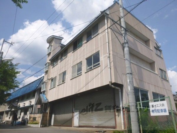 ウタノマンションの外観画像