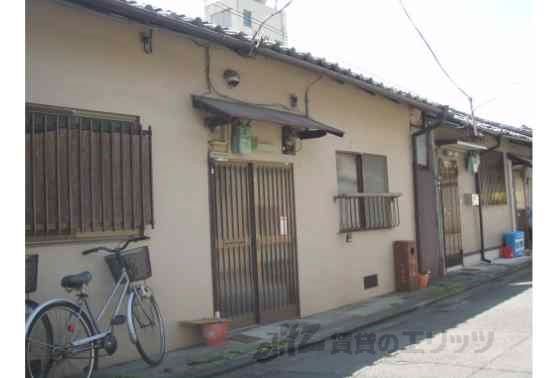 西院春栄町28-2-2貸家の外観画像
