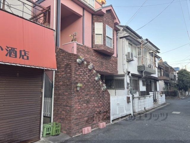 和泉ハイツの外観画像