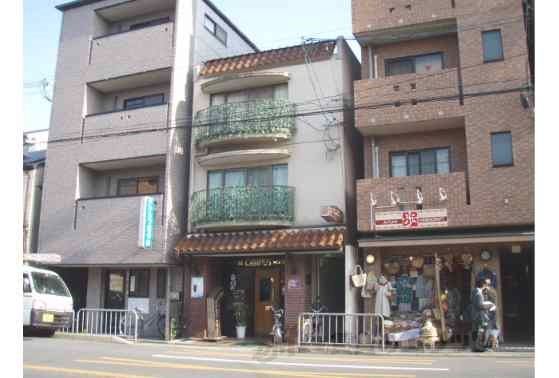 今出川マンションの外観画像