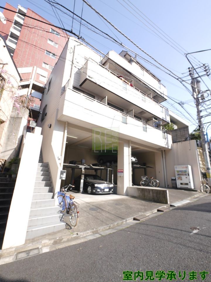 シントミプラザ新宿の外観画像