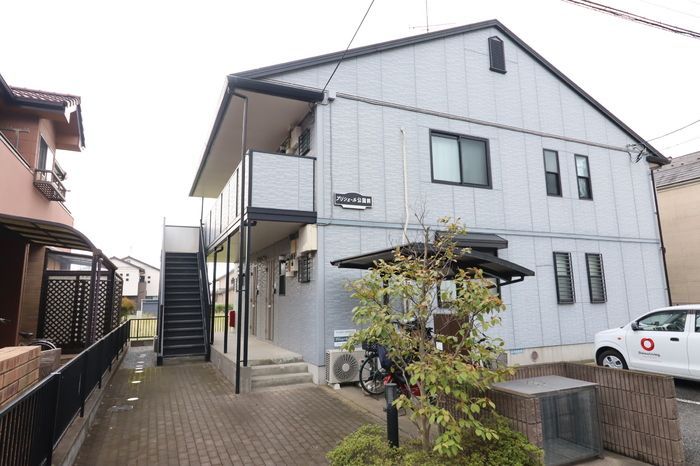 プリシェール公園前の外観画像