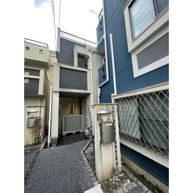 西早稲田2丁目貸家の外観画像