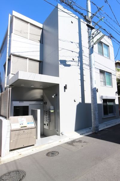 エスポアール明大前の外観画像