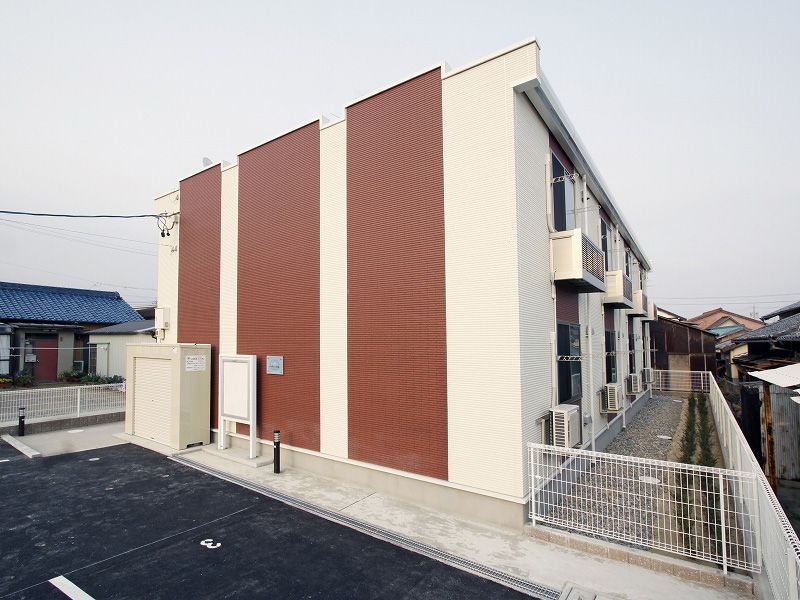 レオネクストリバーサイド明和の外観画像