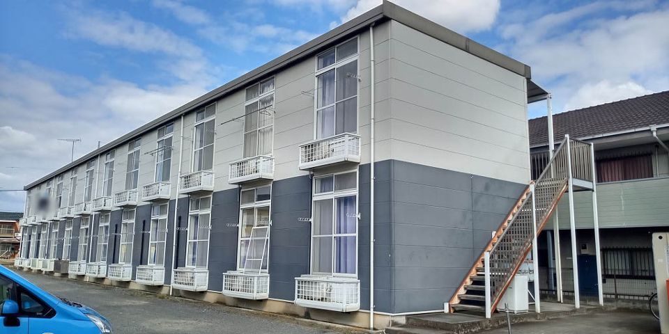 レオパレスシェソワの外観画像