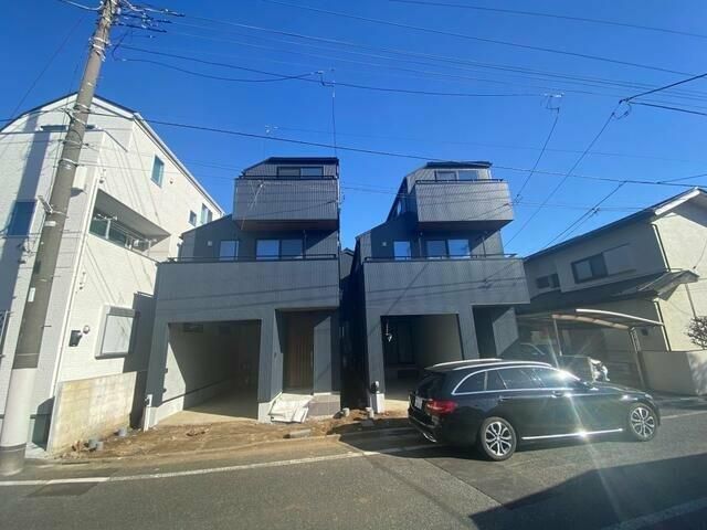 Private Garage House石神井台 A棟の外観画像