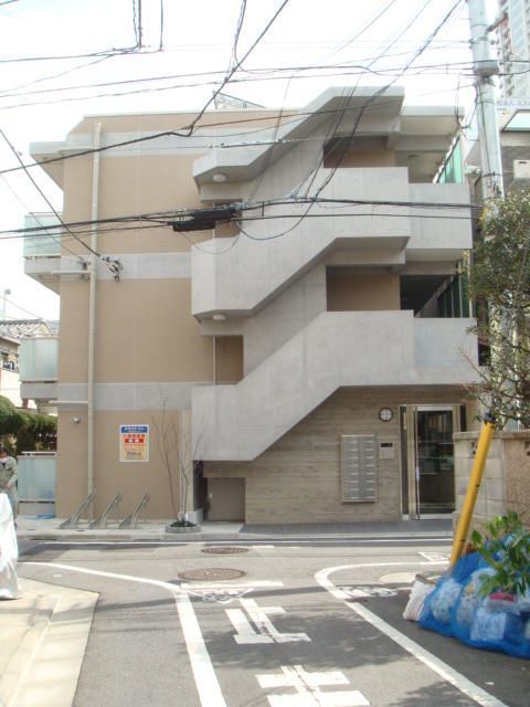 Cloud1の外観画像