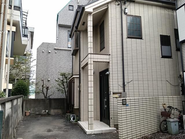 上落合一丁目貸戸建の外観画像