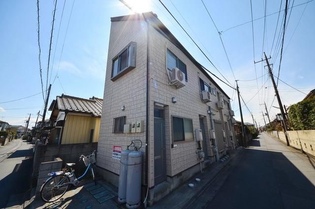 パークヒルズ鴻巣 202の外観画像