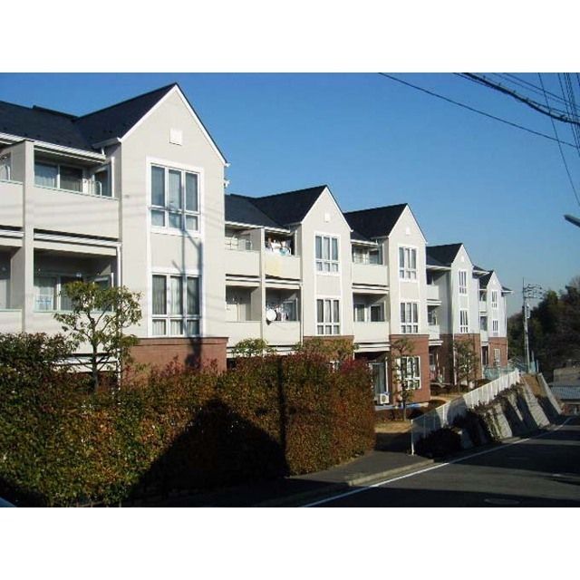 シダークレストあざみ野B棟の外観画像