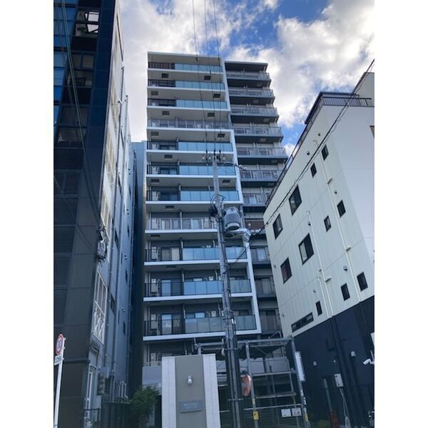 ミュプレ江坂(旧:ベルフェリーク江坂)の外観画像