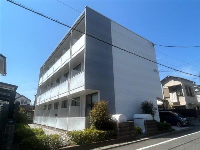 レオパレスchez moiの外観画像