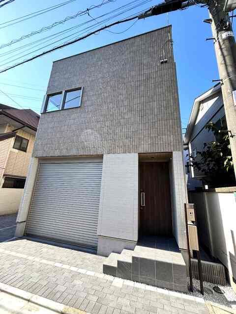 三軒茶屋ハウスAの外観画像