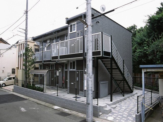 レオパレス寺山町の外観画像