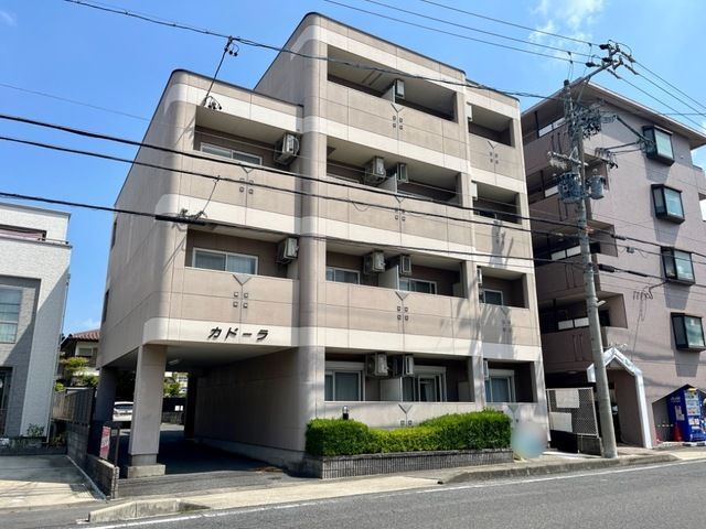 カドーラの外観画像