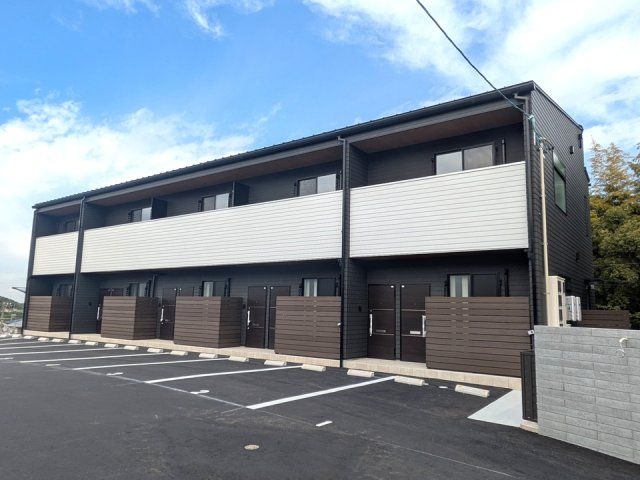 GALLERY HOUSE 衣山 Aの外観画像