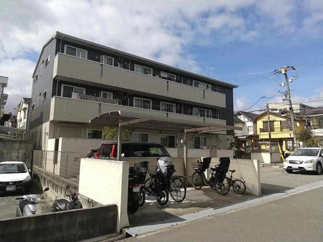 アークファイブの外観画像