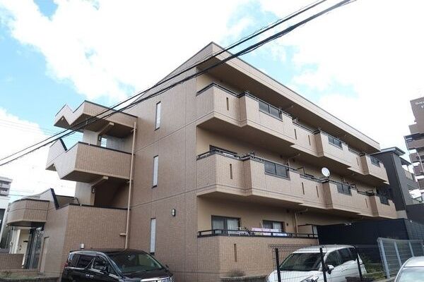クレストハイム引山の外観画像