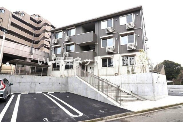 リエーヴル池田の外観画像