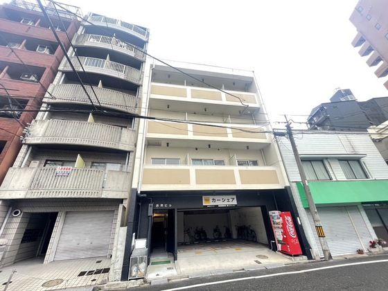 西岡ビルの外観画像