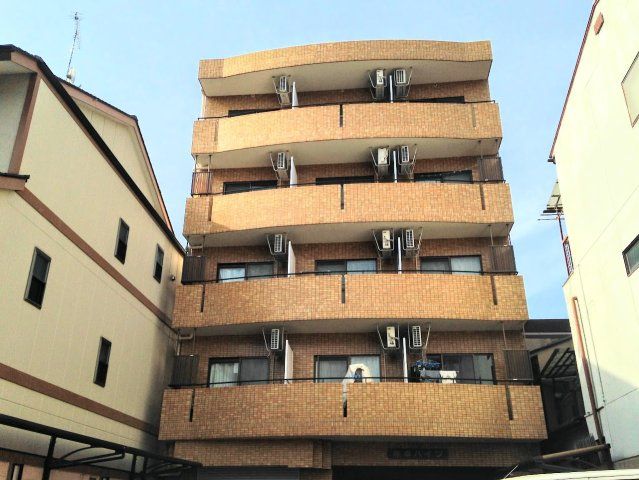 京卓ハイツの外観画像