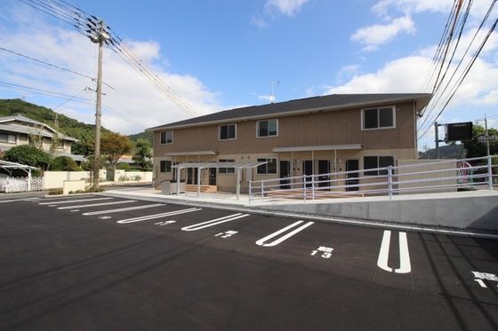 サンヒルズの外観画像