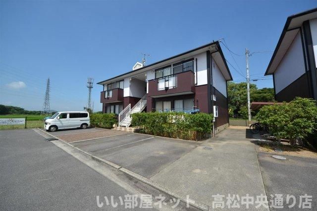 グリーンヒルズ九重田A棟の外観画像