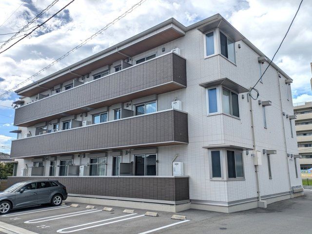 スペランツァ ドゥーエの外観画像