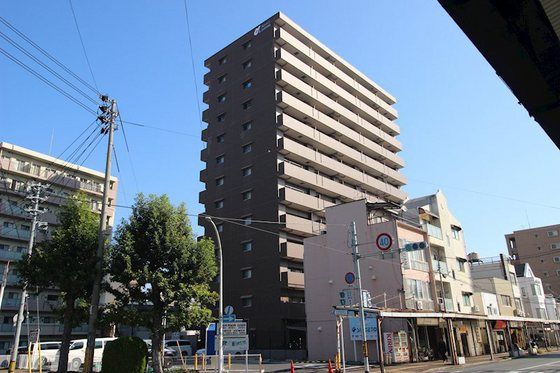 アルファライフ岡大医学部前の外観画像