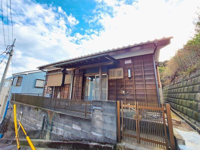 小矢部2平家の外観画像