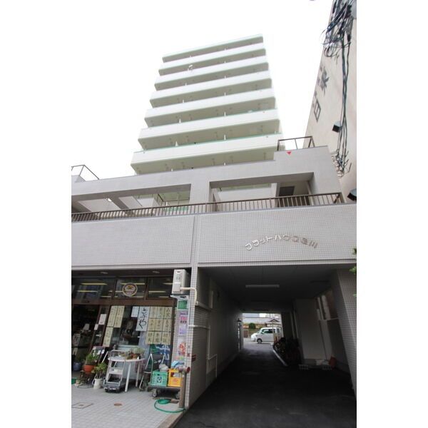 フラットハウス及川の外観画像